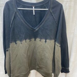 Free People Black and Olive V-Neck Sweatshirt